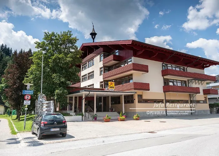 Powderia Family & Freelance Apartment In The Centre Of Ski Amade
